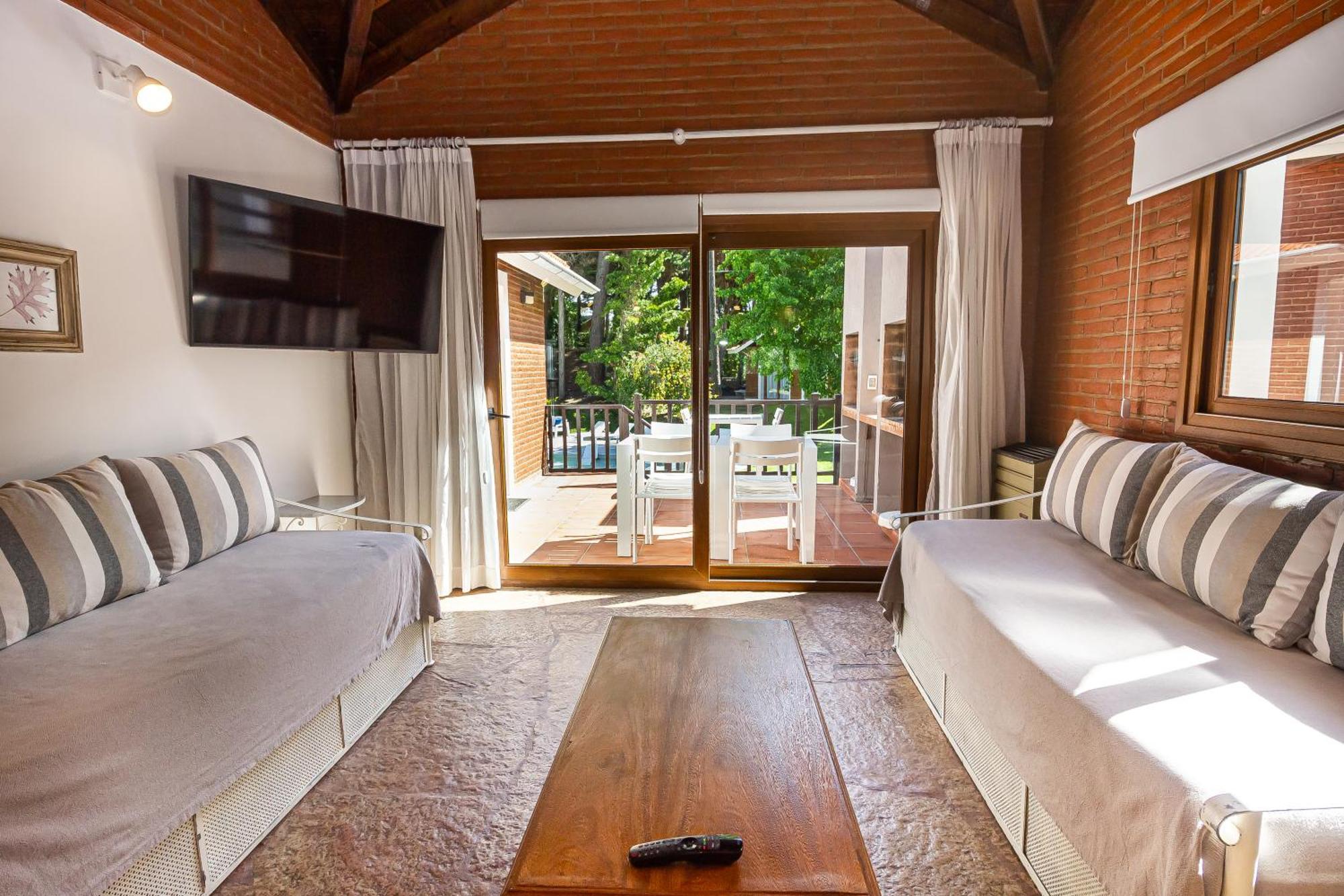 Punta Cerezo Apart Carilo Luaran gambar